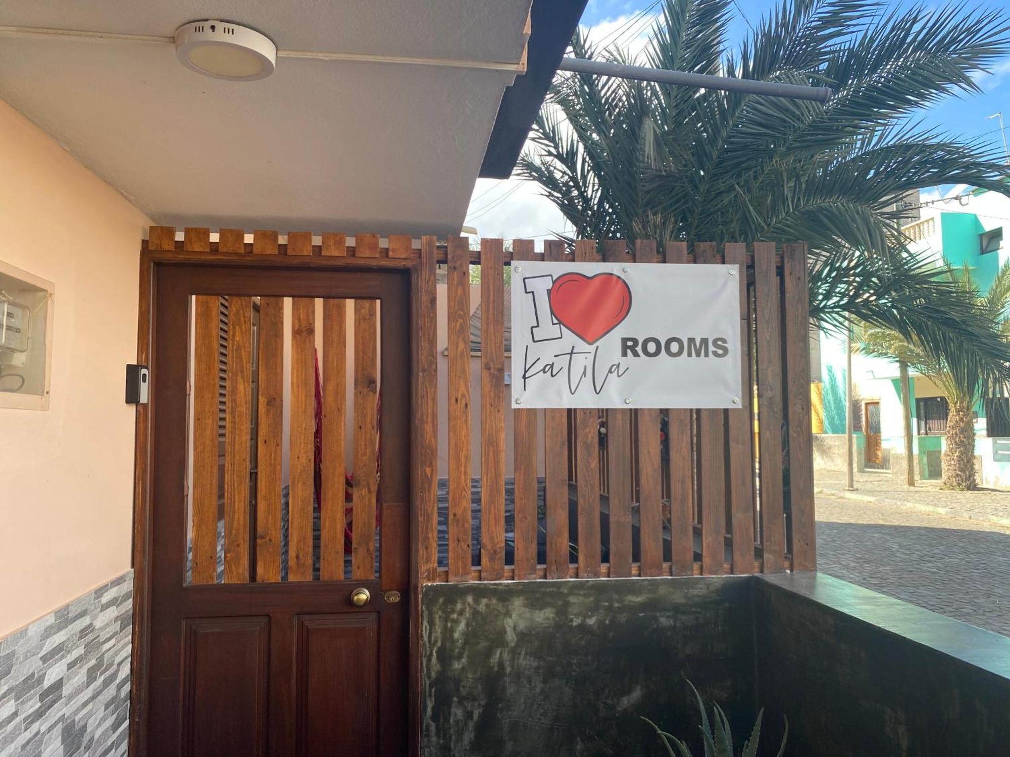 Katila-Rooms Santa Maria Exterior foto